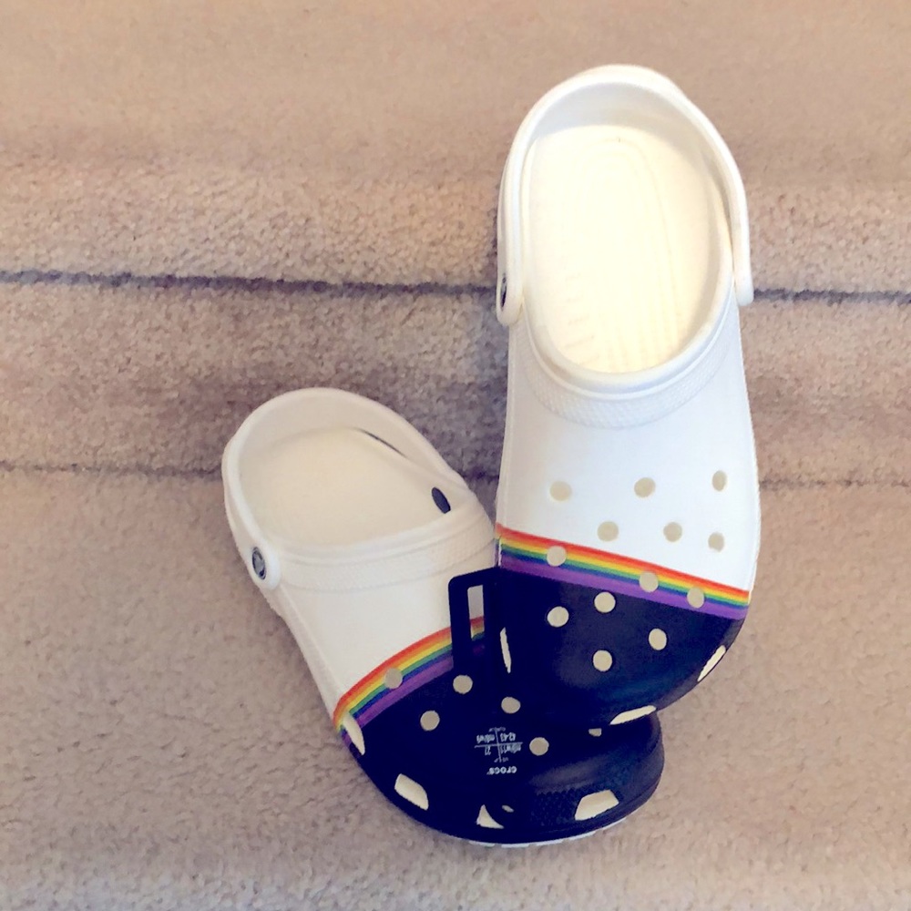 Crocs classic rainbow clog